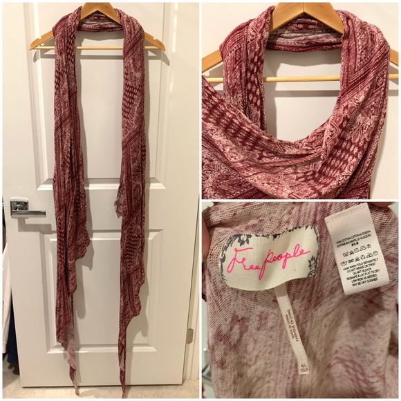 Free People Bandana Print Oversized Scarf Red - Picture 2 of 5